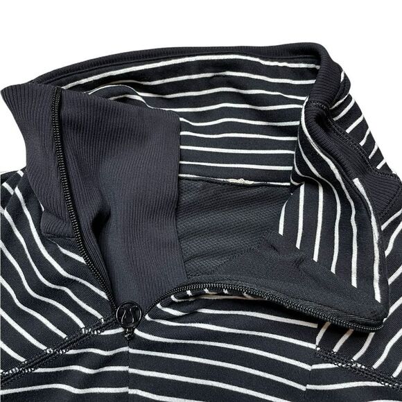 Lululemon Base Runner 1/2 Zip Jacket Size 4 - Picture 10 of 16